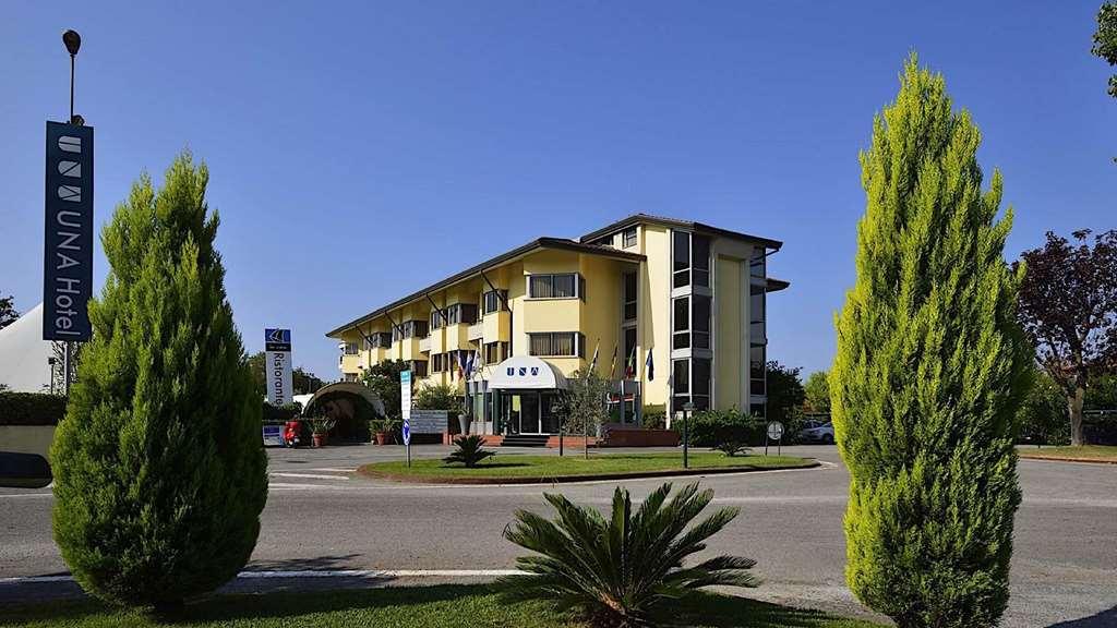 Una Hotels Forte Dei Marmi Exterior foto